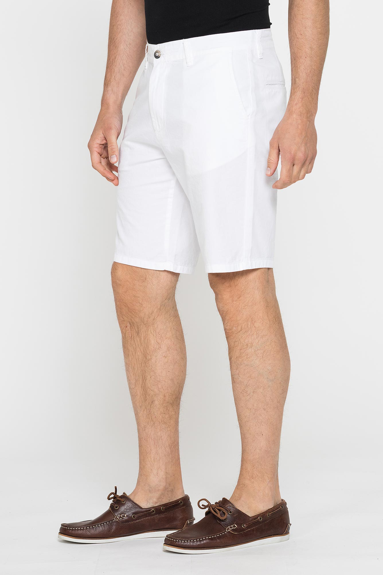 PANTALONE CORTO CHINO IN LEGGERA GABARDINA DI COTONE - immagine 2