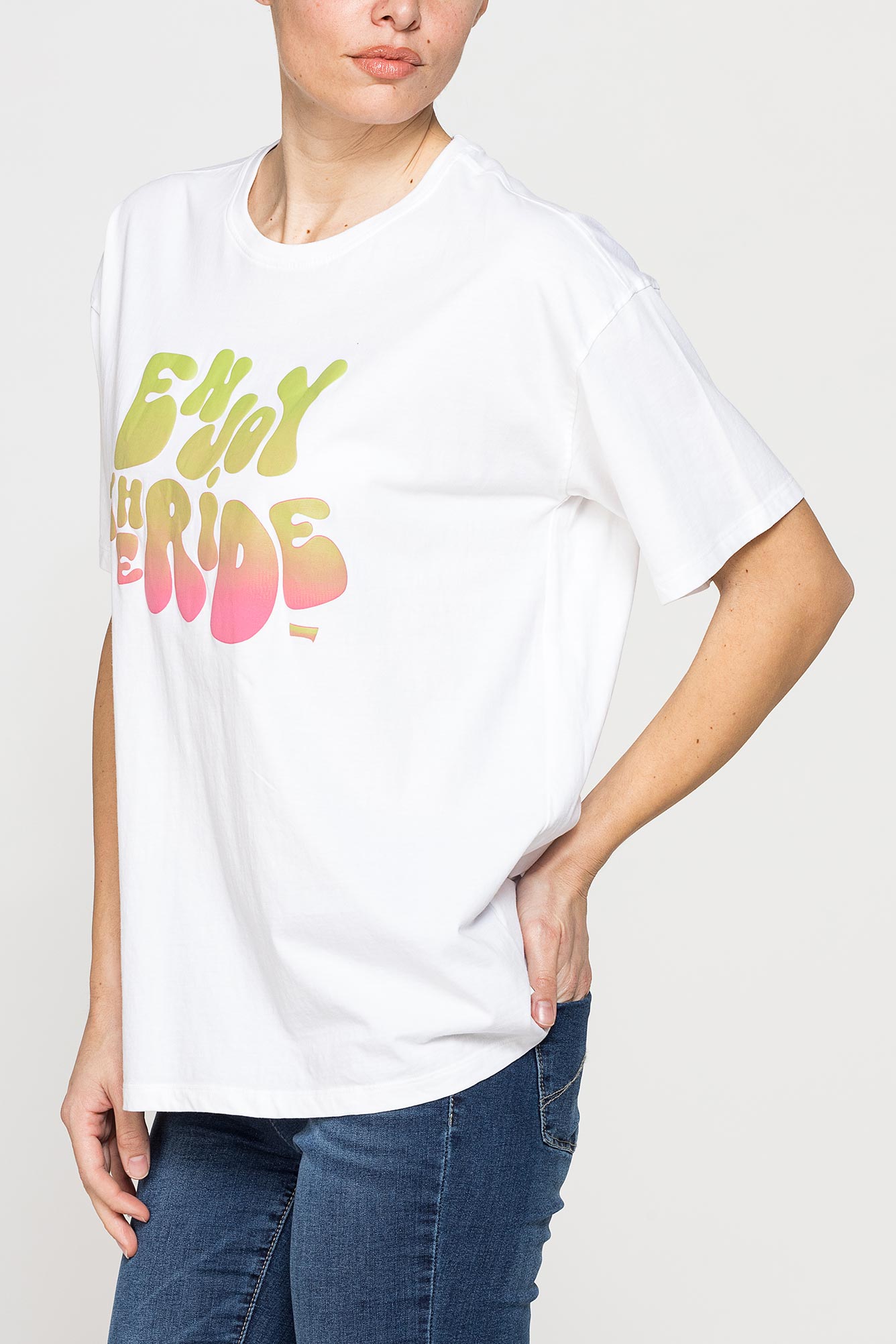 890S0369PY97_2.jpg